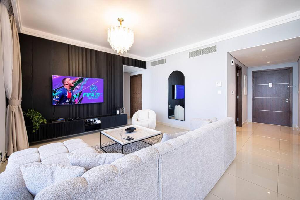 Magnificent Brand New Lux 3Br Burj & Fountain View Apartment Dubai Exterior foto